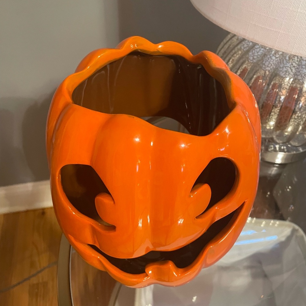 Jack O' Lantern Luminary - Picture 6 of 7